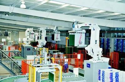 中国纸业大王 靠卖纸巾年销过百亿，麦当劳等巨头都是他的客户